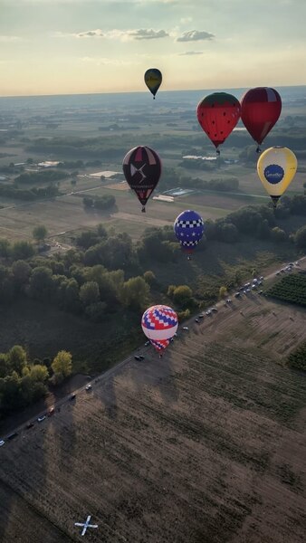 air balloons